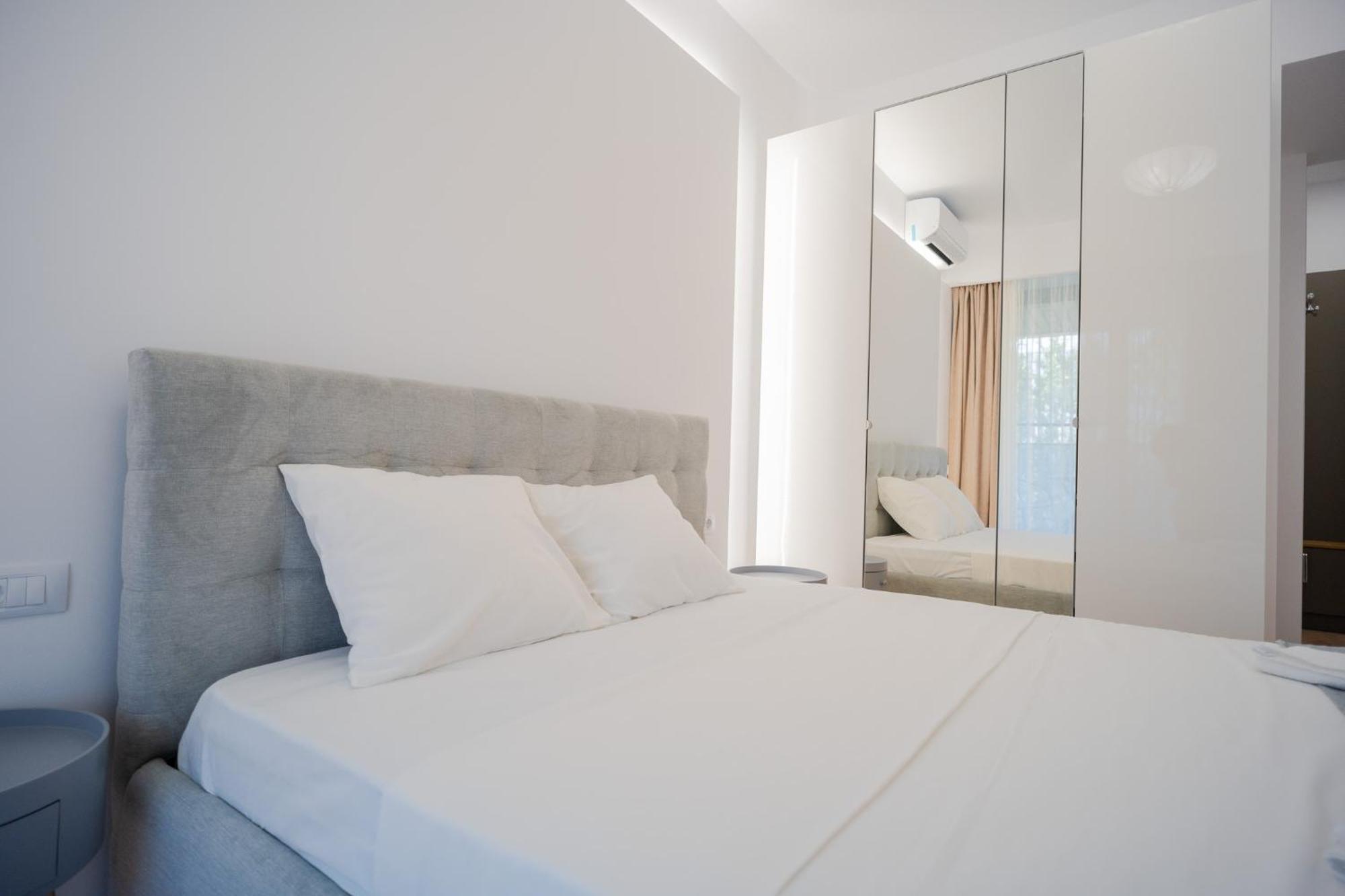 Amazing View Apartments - Iuliu Maniu & Politehnica Park 布加勒斯特 外观 照片