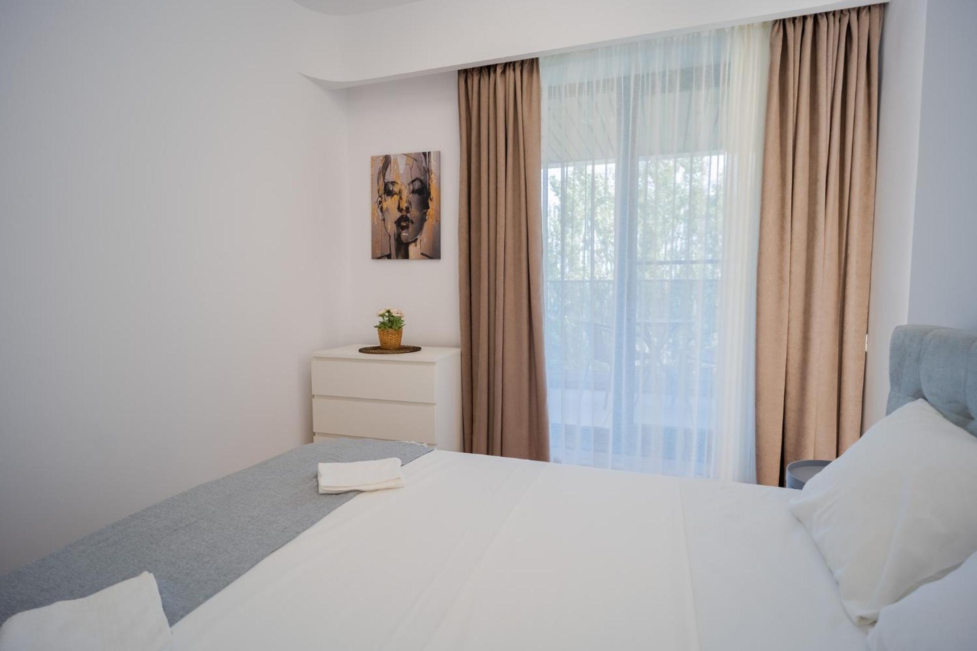 Amazing View Apartments - Iuliu Maniu & Politehnica Park 布加勒斯特 外观 照片
